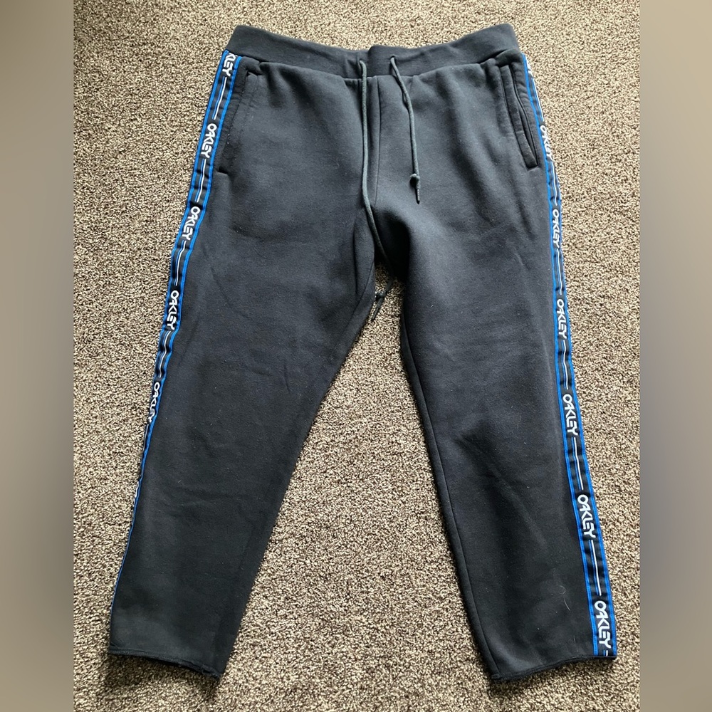 Oakley sweatpants